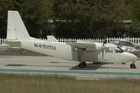 N4915U @ SBH - BN2 Islander