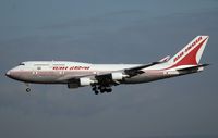VT-ESP @ FRA - Boeing 747-437 - by Volker Hilpert