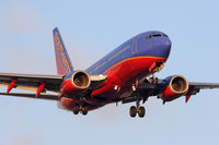 N457WN @ LAX - Southwest Airlines N457WN on final approach to RWY 24R.