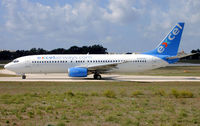 G-XLAC @ LMML - B.737