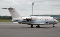 12 05 @ SCN - Bombardier Challenger 601 - by Volker Hilpert