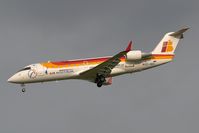 EC-HEK @ VIE - On final RWY34. - by Andy Graf-VAP
