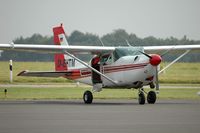 D-EHTM @ LUX - Cessna 206