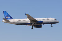 N606JB @ LGB - Jet Blue N606JB Idlewild Blue (FLT JBU205) from John F Kennedy Int'l (KJFK) on final approach to RWY 30.