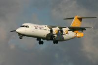 SE-DST @ BRU - arrival on rwy 25L
