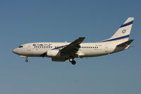 4X-EKE @ BRU - arrival of flight LY331