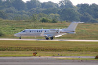 N410BX @ PDK - Landing Runway 2R - by Michael Martin