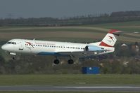 OE-LVD @ VIE - Austrian Arrows Fokker 100 - by Yakfreak - VAP