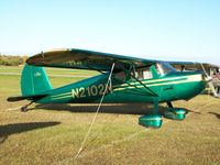 N2102N @ KFBL - Cessna 140