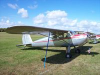 N89777 @ KFBL - Cessna 140