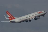 OE-LNP @ VIE - Lauda Air Boeing 737-800 - by Yakfreak - VAP