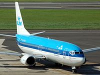 PH-BDS @ EPWA - KLM - by Artur Bado?