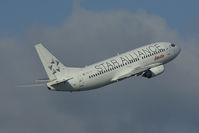 OE-ILF @ VIE - Lauda Air Boeing 737-300 in Star Alliance colors - by Yakfreak - VAP