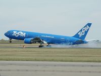 C-GZUM @ YYC - Heavy landing on 34 - shortened to 7500'due to construction