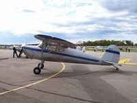 N90123 @ KFBL - Cessna 140