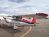N76847 @ KFBL - Cessna 140