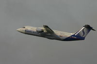 OO-DWB @ BRU - flight SN2809 takes off rwy 20