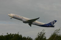 OO-SFM @ BRU - flight SN359 takes off from rwy 20 to Kinshasa