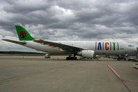 TC-ACZ @ CGN - visitor - by Wolfgang Zilske