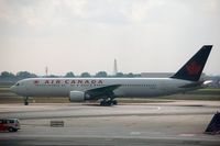 C-FCAF @ FRA - Taxiing to the gate - by Micha Lueck