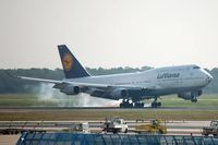 D-ABTF @ FRA - Burning rubber in Frankfurt - by Micha Lueck