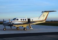 OO-IAL @ ZQW - Beech King Air F90 - by Volker Hilpert