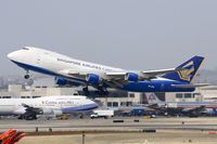 9V-SFE @ LAX - Singapore Airlines Cargo 9V-SFE, in hybrid colors, departing RWY 25R enroute to Brussels National (EBBR) as FLT SQC7883.