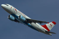 OE-LDB @ VIE - Austrian Airlines Airbus 319 with Mozart sticker - by Yakfreak - VAP