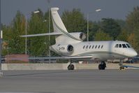 G-ITIH @ VIE - GAC West at Vienna International Airport