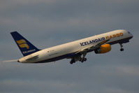 TF-CIB @ VIE - Icelandair Boeing 757-200F