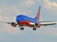 N695SW @ KLAS - Southwest Airlines / 1986 Boeing 737-3Q8 - by SkyNevada - Brad Campbell