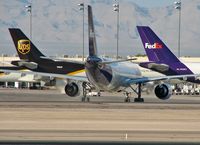 N670FE @ KLAS - Federal Express - 'FedEx' / 1997 Airbus Industrie A300F4-605R - by Brad Campbell