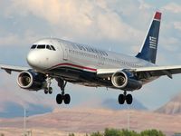 N662AW @ KLAS - US Airways / 2000 Airbus Industrie A320-232 - by Brad Campbell