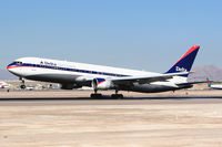 N143DA @ LAS - Delta Airlines N143DA (FLT DAL446) from Hartsfield Jackson Atlanta Int'l (KATL) touching down on RWY 25L.