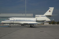 CD-01 @ VIE - Belgian Air Force Falcon 900 - by Yakfreak - VAP