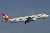 OE-LBC @ VIE - Austrian Airlines Airbus 321