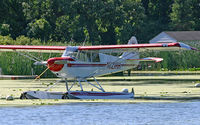 N121HH - EAA AirVenture 2005. Lake Winnebago seabase.