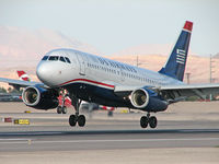 N825AW @ KLAS - US Airways / 2001 Airbus Industrie A319-132