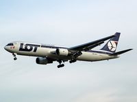 SP-LPA @ KRK - Lot - by Artur Bado?