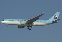 HL7539 @ DXB - Korean Air Airbus 330-200 - by Yakfreak - VAP