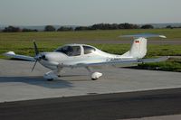 D-EARH @ ZQW - Diamond Aircraft DA 40TDI Diamond Star