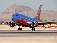 N221WN @ KLAS - Southwest Airlines / 2005 Boeing 737-7H4 - by Brad Campbell