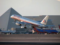 N698AN @ KLAS - American Airlines / 1994 Boeing 757-223 - by Brad Campbell
