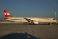 OE-LBB @ VIE - Austrian Airlines Airbus 321