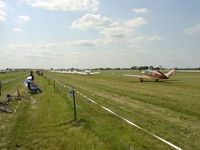 N5442U @ OSH - Arrival at Airventure 2004 - by Rob Krieg