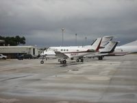 N411FT @ KTMB - Rainy day at Tamiami