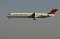 TC-AKN @ BRU - arrival of flight CAI657