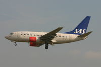 LN-RCT @ BRU - arrival of flight SK589
