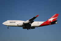 VH-OJU @ LHR - Qantas Boeing 747-438