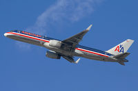 N189AN @ LAX - American Airlines N189AN (FLT AAL2450) climbing out from RWY 25R enroute to Dallas Fort Worth Int'l (KDFW). - by Dean Heald